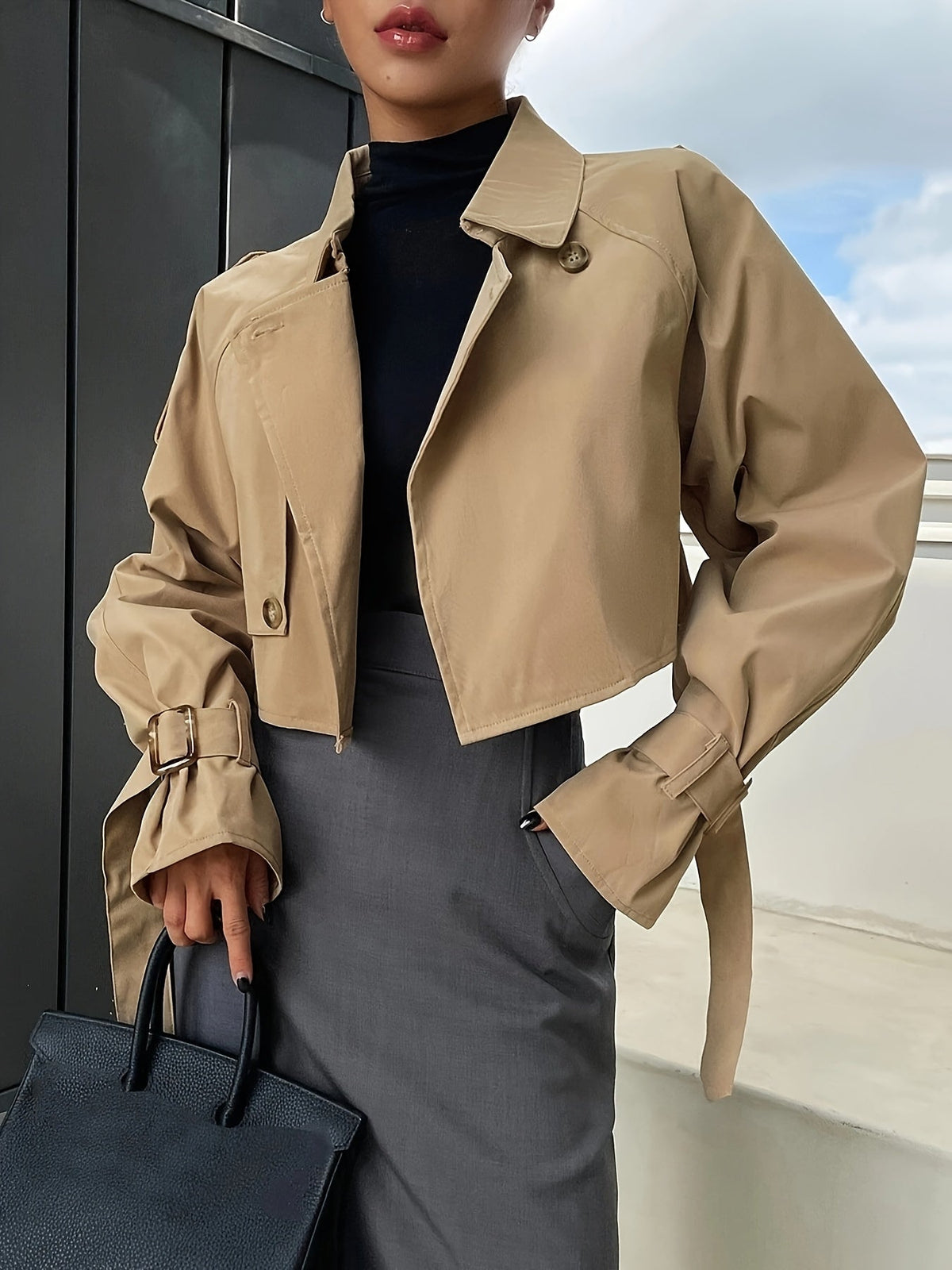 Damen Kurzer Trenchcoat | Ärmelgürtel