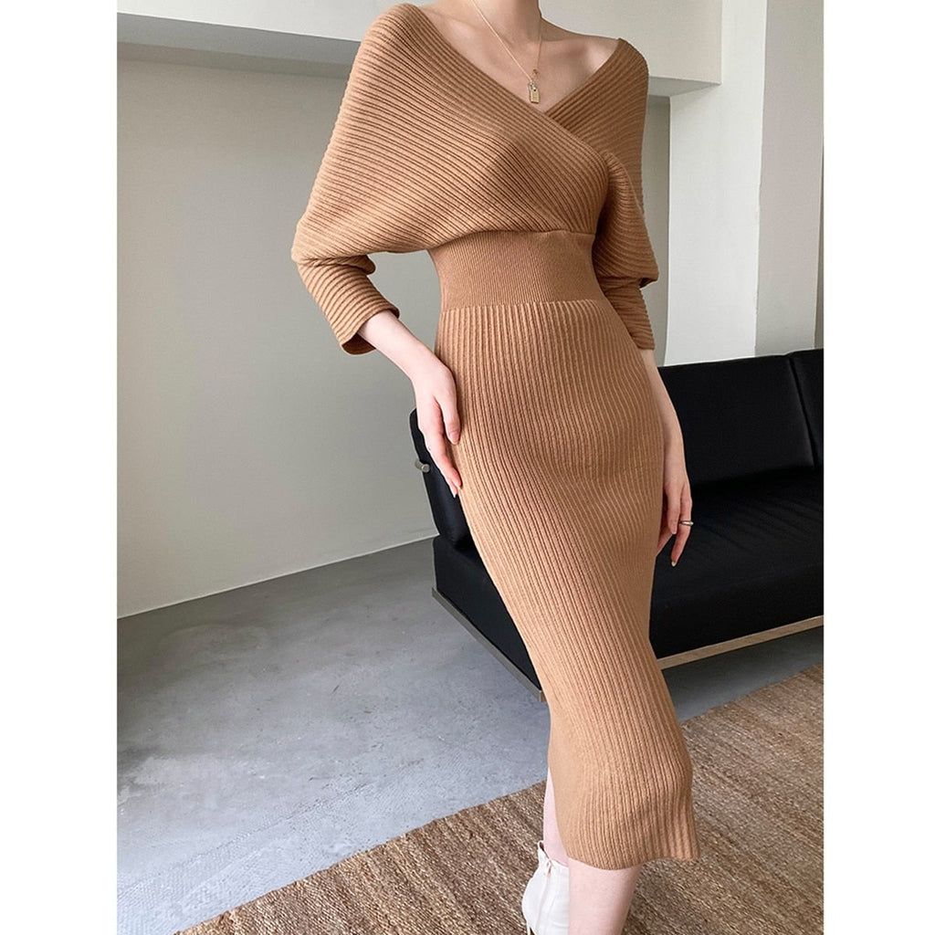 Damen Wickelkleid aus Geripptem Strick | Midi
