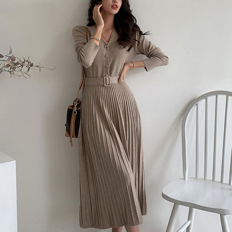Damen Strickkleid in Midi Länge mit Falten | Gürtel