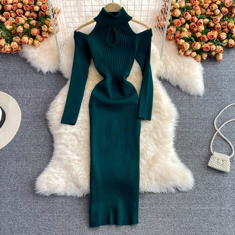 Damen Kleid aus Strick mit Cut-Out | Midi