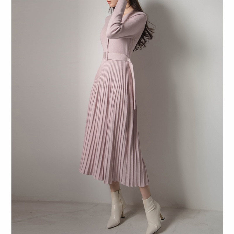 Damen Strickkleid in Midi Länge mit Falten | Gürtel