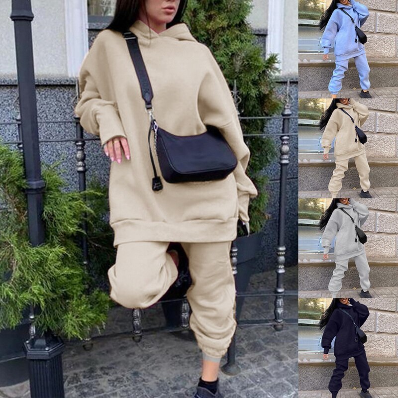 Damen Oversized Kapuzenpulli und Jogginghose | Zweiteiler